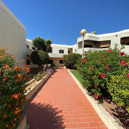 Peaceful & Spacious Apt With Parking & Queen Bed Carvoeiro  Extérieur photo