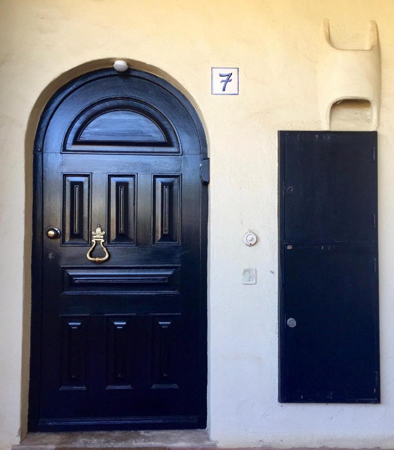 Peaceful & Spacious Apt With Parking & Queen Bed Carvoeiro  Extérieur photo