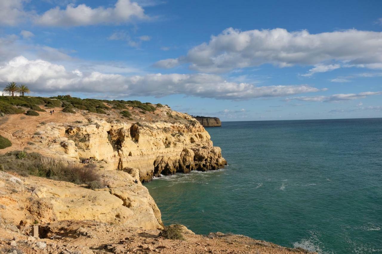 Peaceful & Spacious Apt With Parking & Queen Bed Carvoeiro  Extérieur photo